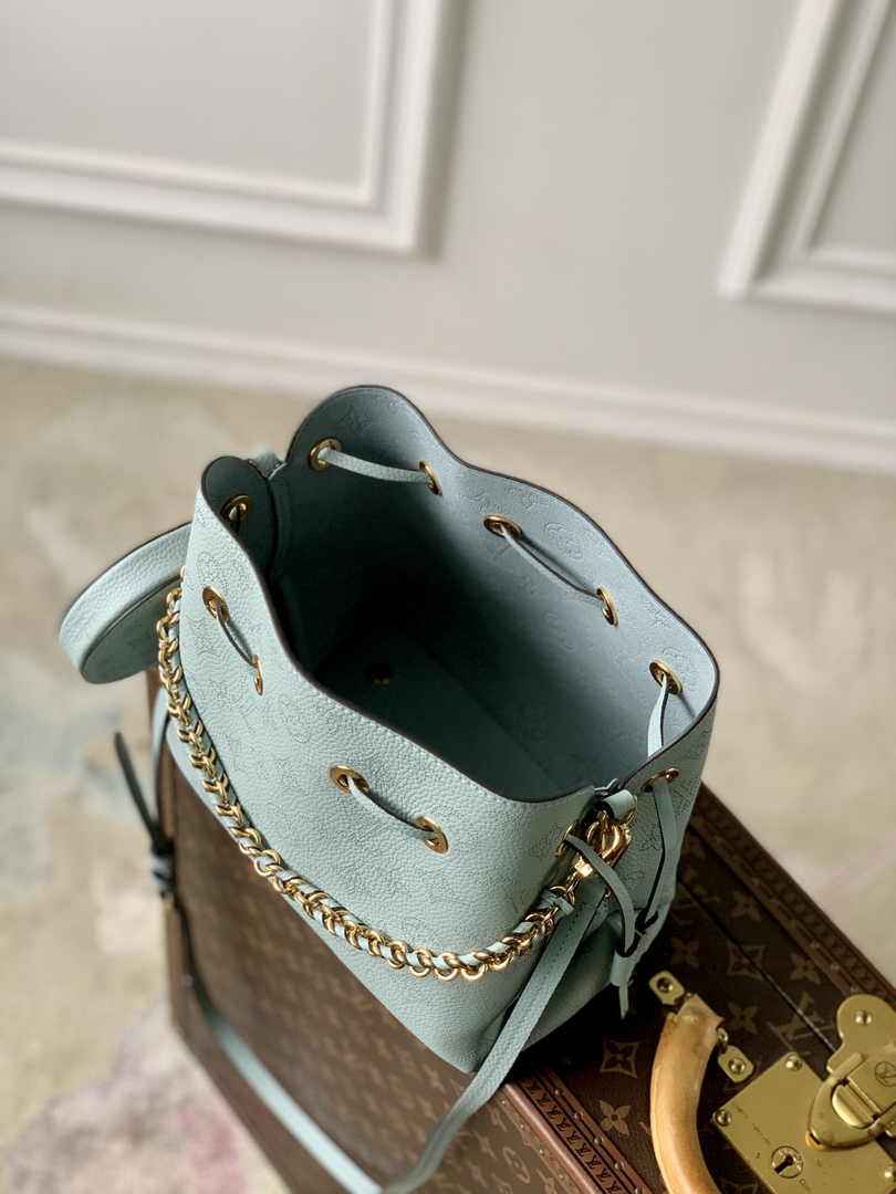 Louis Vuitton Bella Bag M25147 - Default Title - View 5