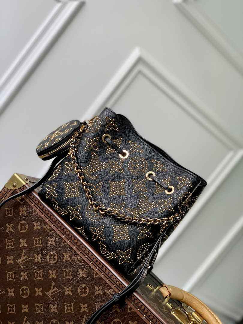 Louis Vuitton Bella Bag M23392 - Default Title - View 2