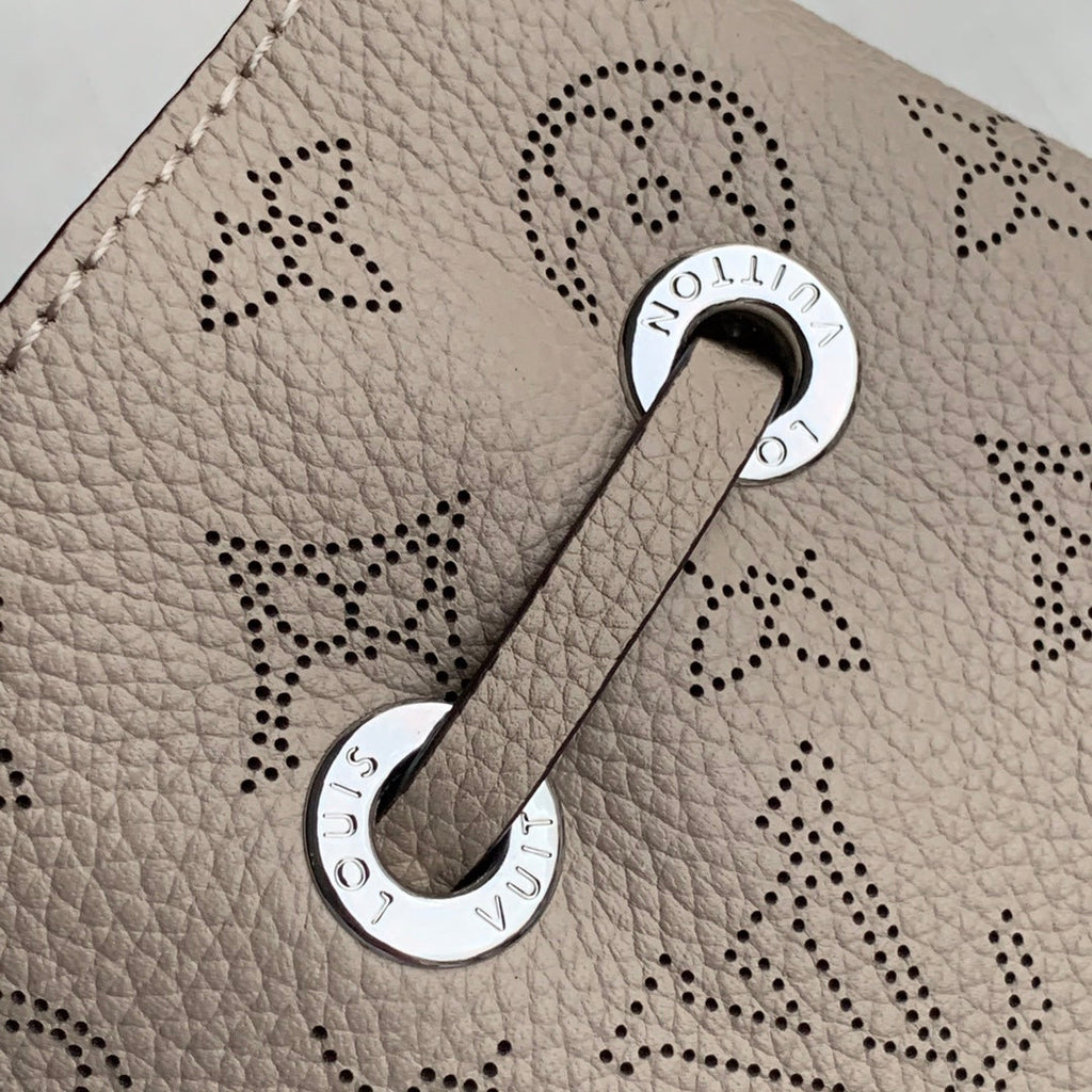Louis Vuitton Bella Bag M57201 - Default Title - View 7