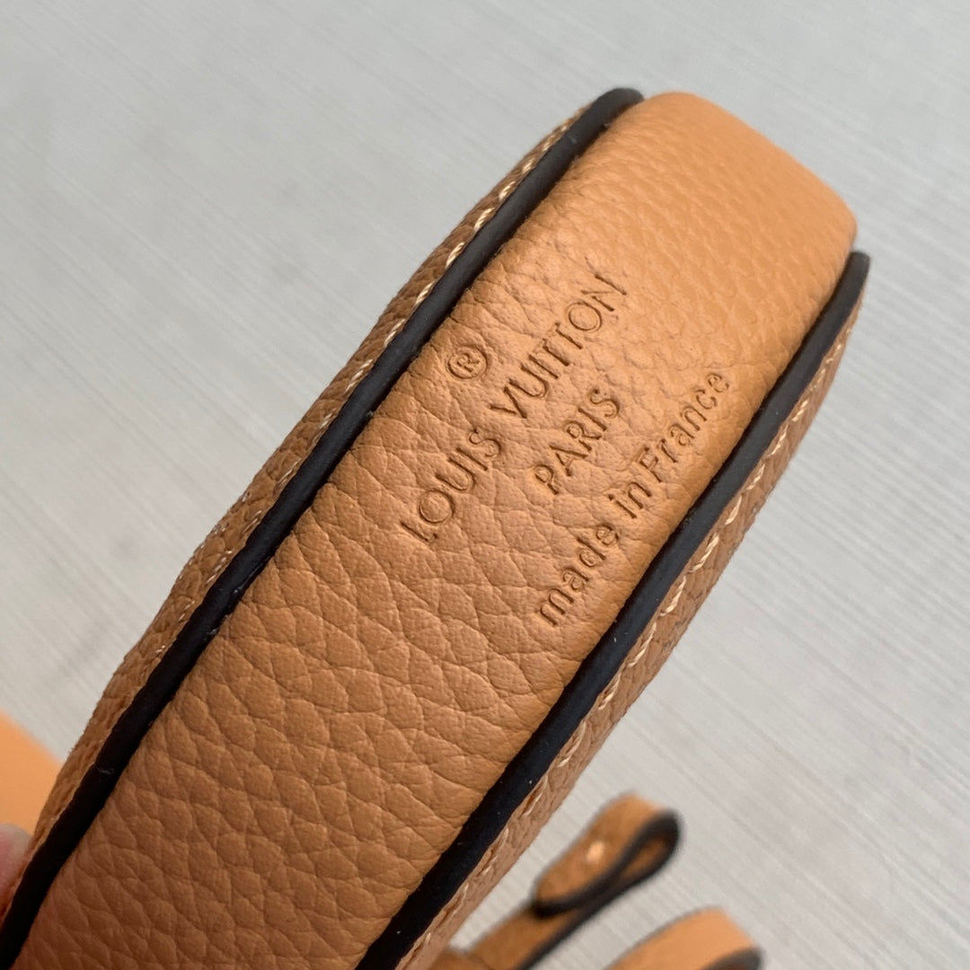 Louis Vuitton Bella Bag M57068 - Default Title - View 5