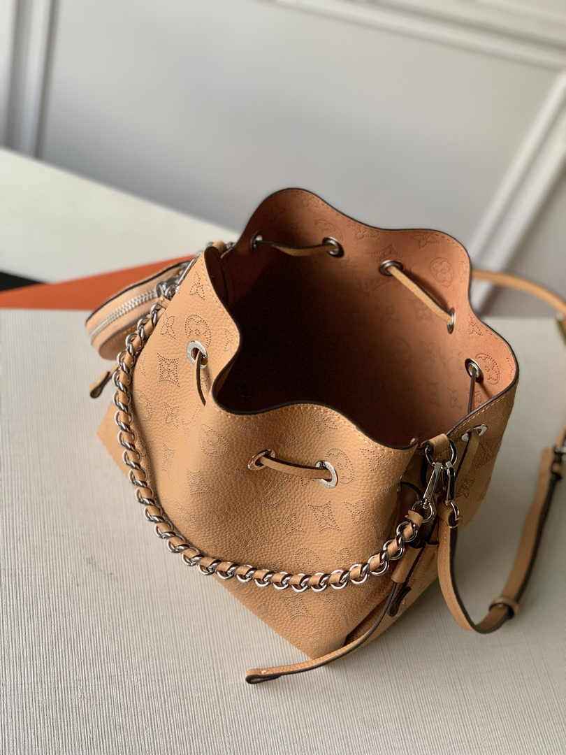 Louis Vuitton Bella Bag M57068 - Default Title - View 4