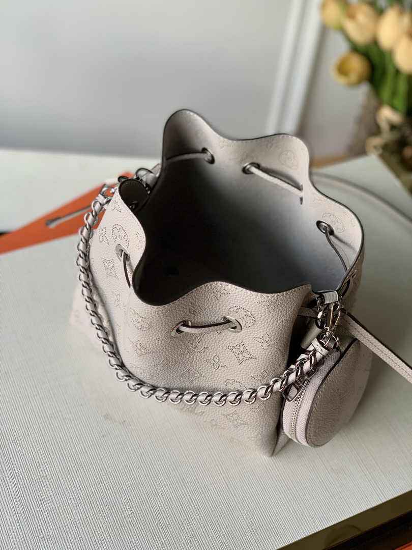 Louis Vuitton Bella Bag M58791 - Default Title - View 4