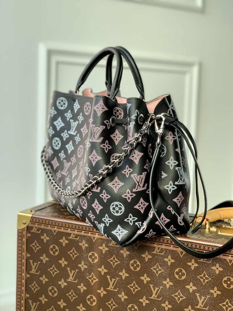 Louis Vuitton Bella Tote M21107 Black Mahina Calfskin - Default Title - View 3