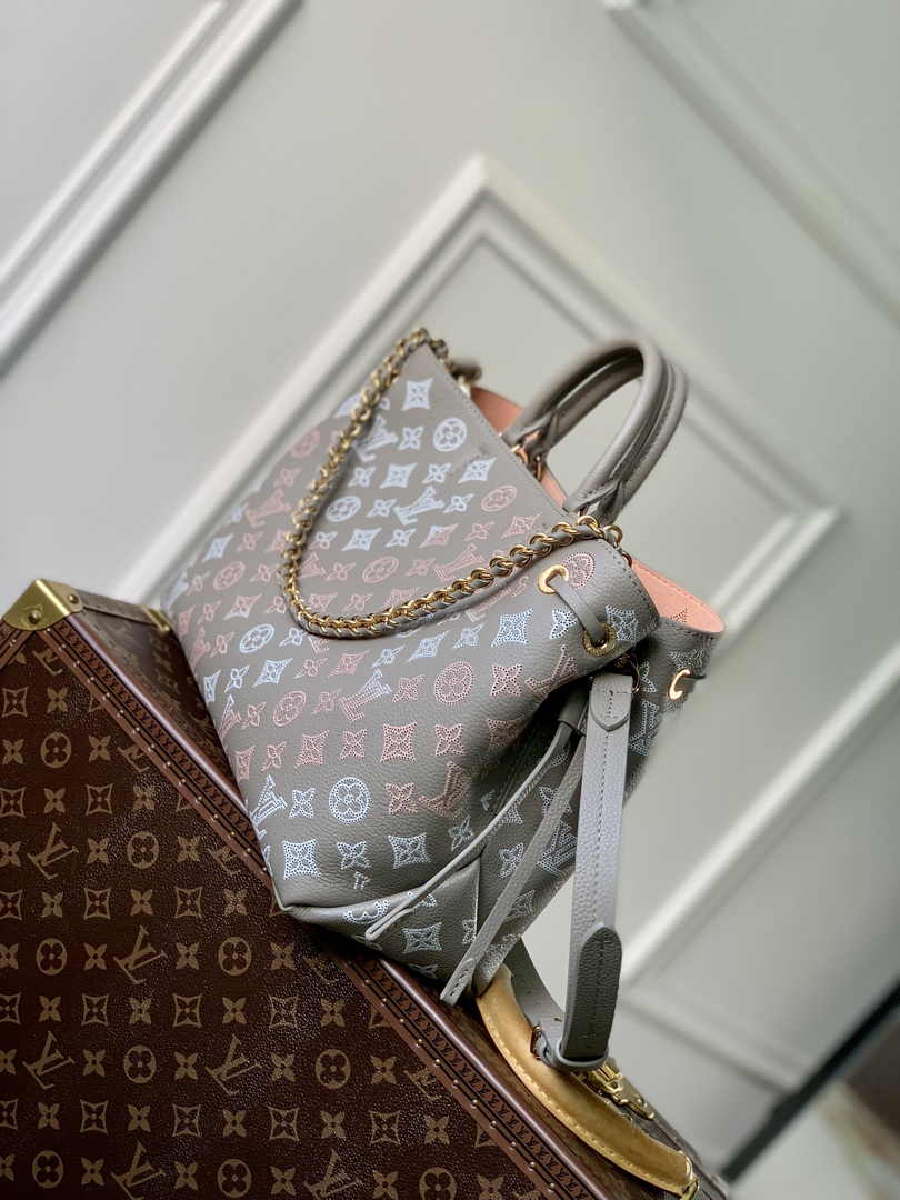 Louis Vuitton Bella Tote M23395 Gray Mahina Calfskin - Default Title - View 3