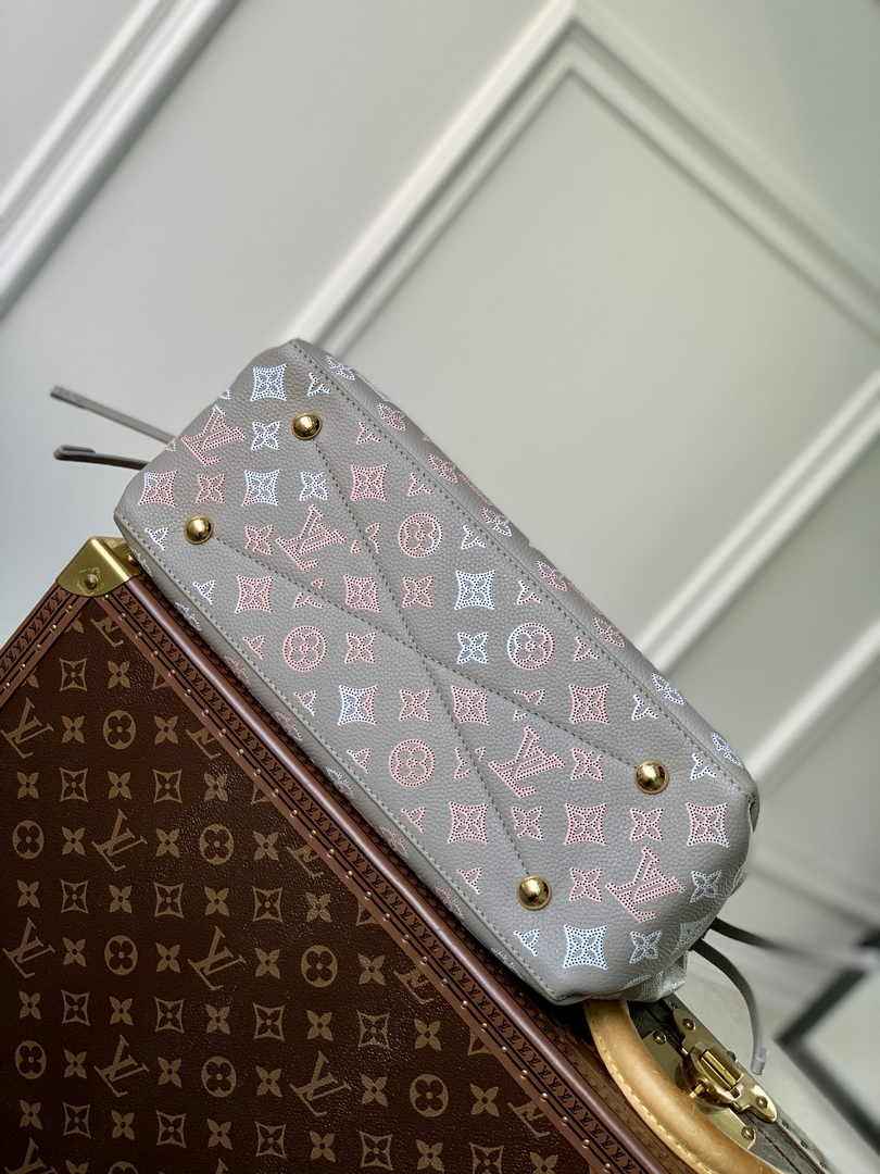 Louis Vuitton Bella Tote M23395 Gray Mahina Calfskin