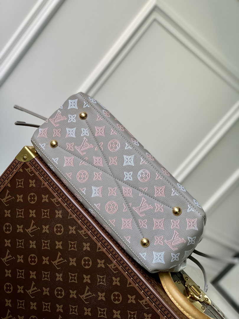 Louis Vuitton Bella Tote M23395 Gray Mahina Calfskin - Default Title - View 4