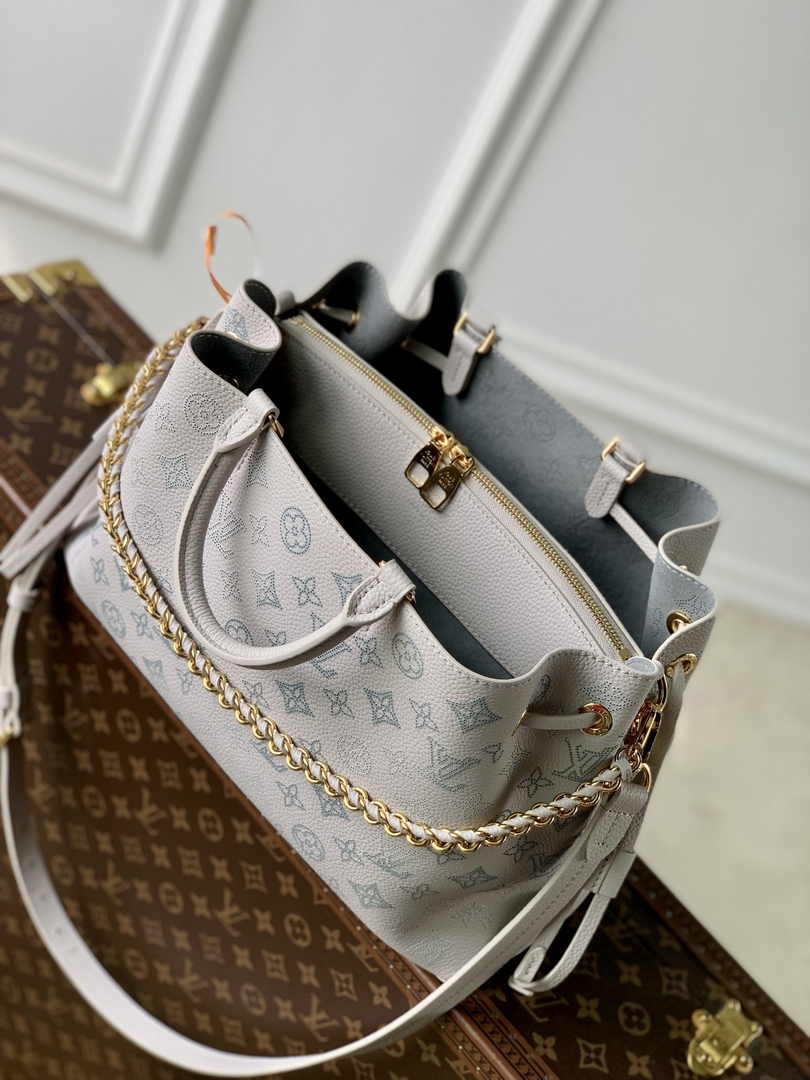 Louis Vuitton Bella Tote M12127 - Default Title - View 5