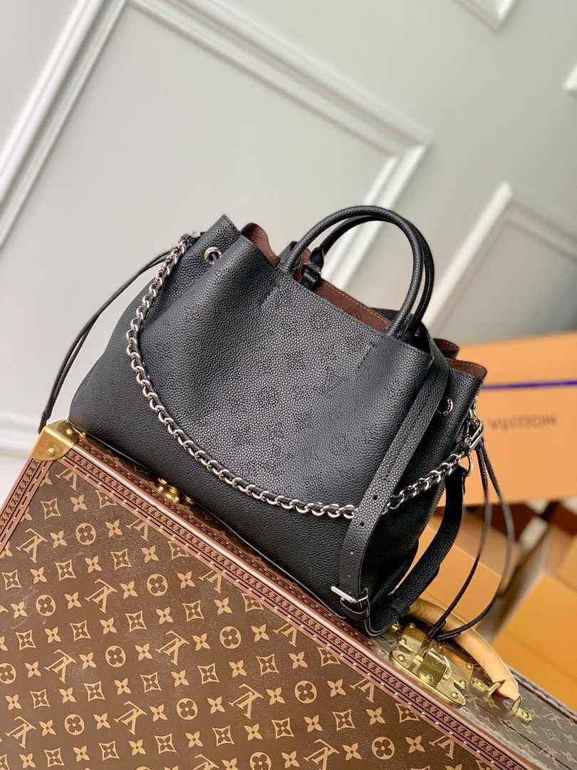 Louis Vuitton Bella Tote M59200 Black Mahina Calfskin