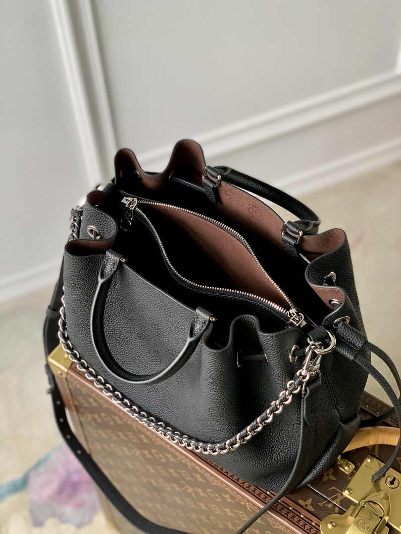Louis Vuitton Bella Tote M59200 Black Mahina Calfskin - Default Title - View 4
