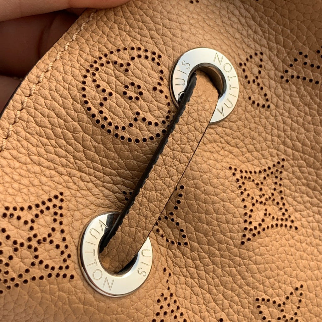 Louis Vuitton Bella Tote M59655 Brown Mahina Calfskin - Default Title - View 4