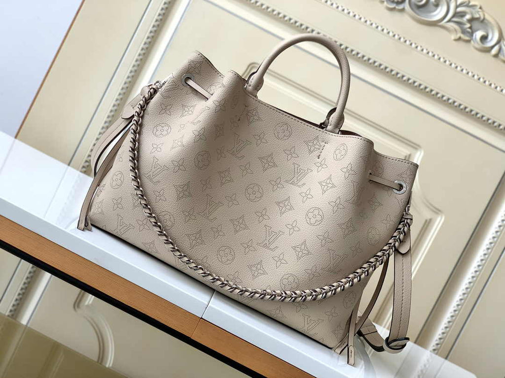 Louis Vuitton Bella Tote M59201 Gray Mahina Calfskin - Default Title - View 1