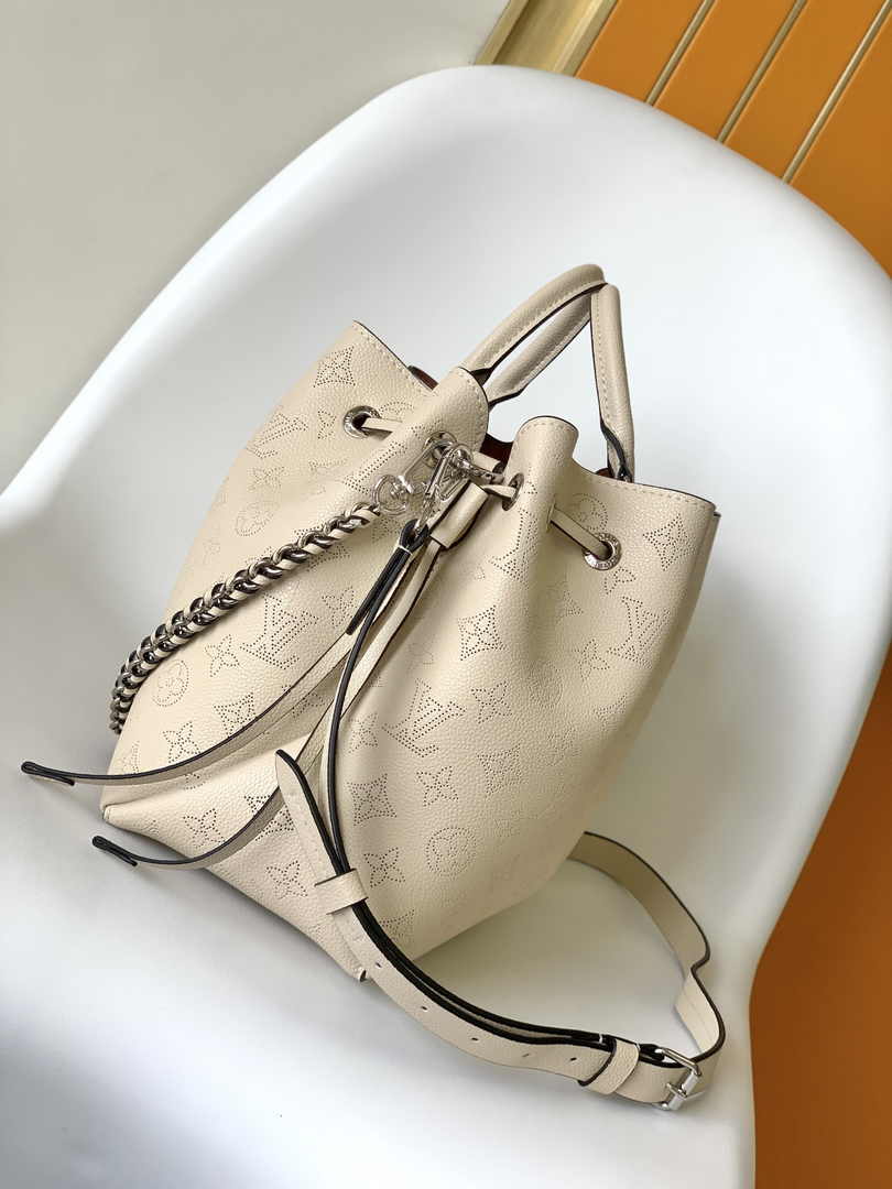 Louis Vuitton Bella Tote M59203 Beige Mahina Calfskin - Default Title - View 3