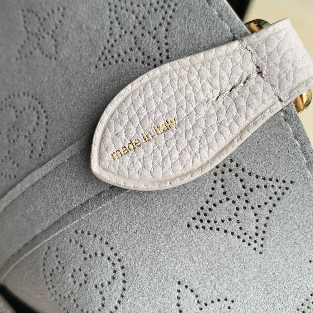 Louis Vuitton Blossom PM Bag M12088 - Default Title - View 8