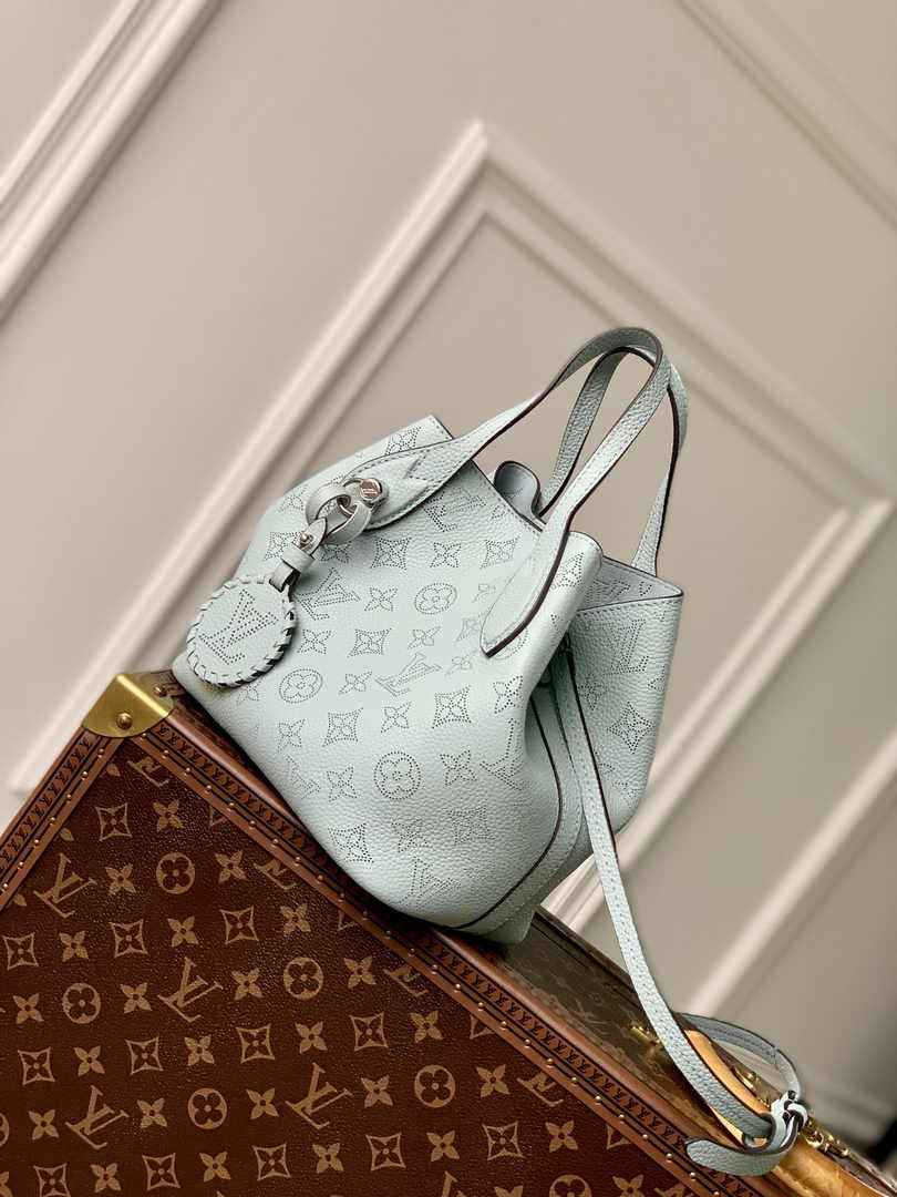 Louis Vuitton Blossom PM Bag M21848 Blue - Default Title - View 2
