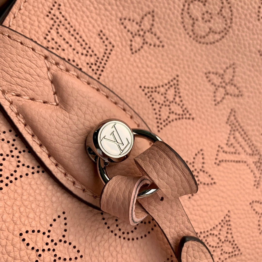 Louis Vuitton Blossom PM Bag M23196 - Default Title - View 5
