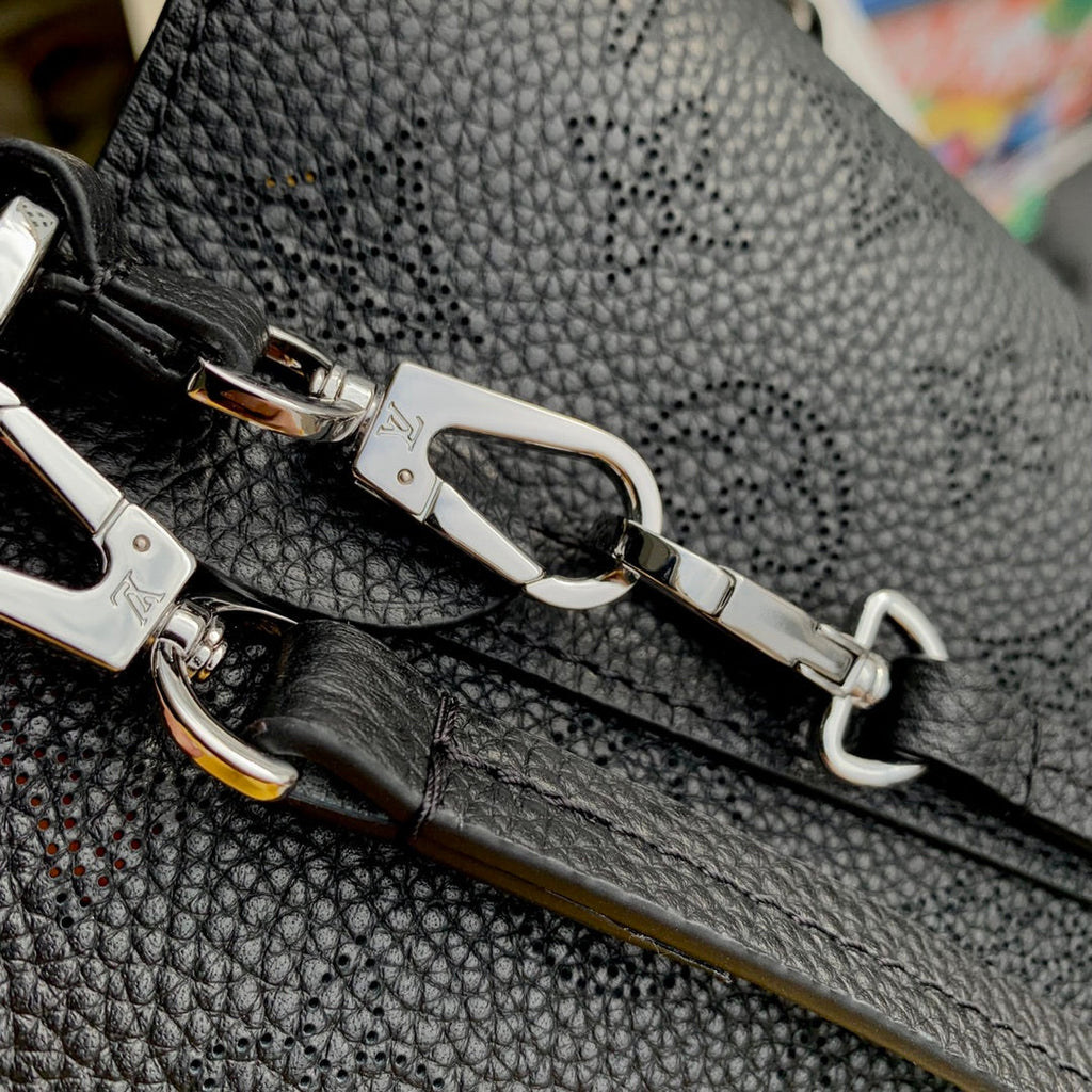 Louis Vuitton Blossom PM Bag M21848 - Default Title - View 6