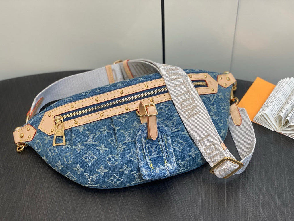 Louis Vuitton Bumbag High Rise M46837 Monogram Denim