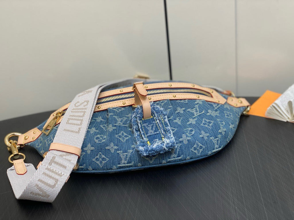 Louis Vuitton Bumbag High Rise M46837 Monogram Denim