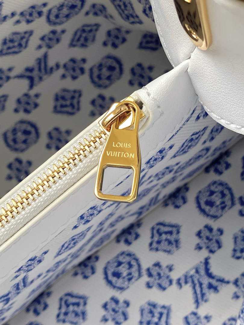 Louis Vuitton Capucines BB Bag, M26025 White Rattan and cowhide leather