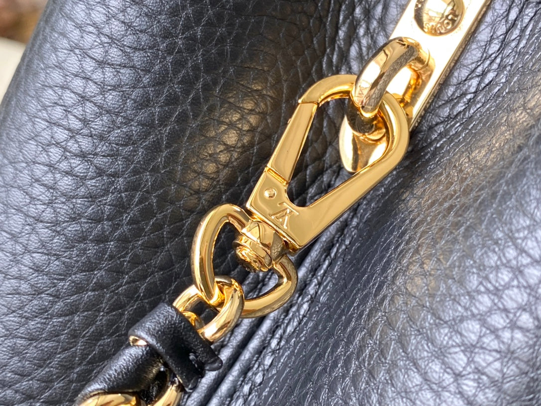 Louis Vuitton Capucines BB Bag M23263 Black Taurillon leather
