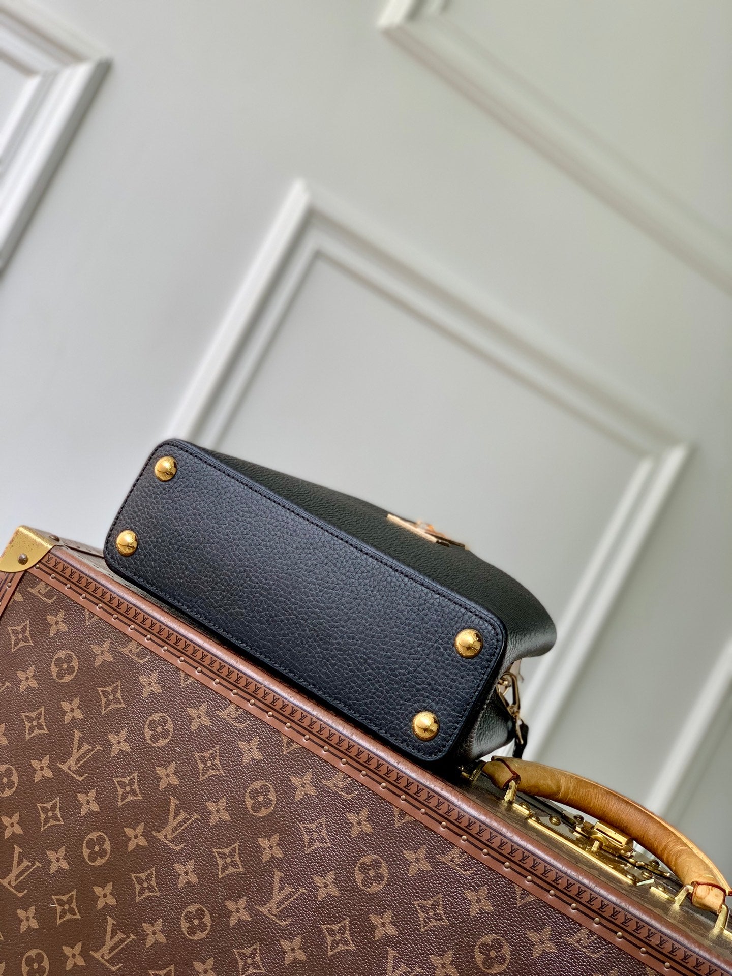 Louis Vuitton Capucines BB Bag, N89369 In Black Taurillon Leather