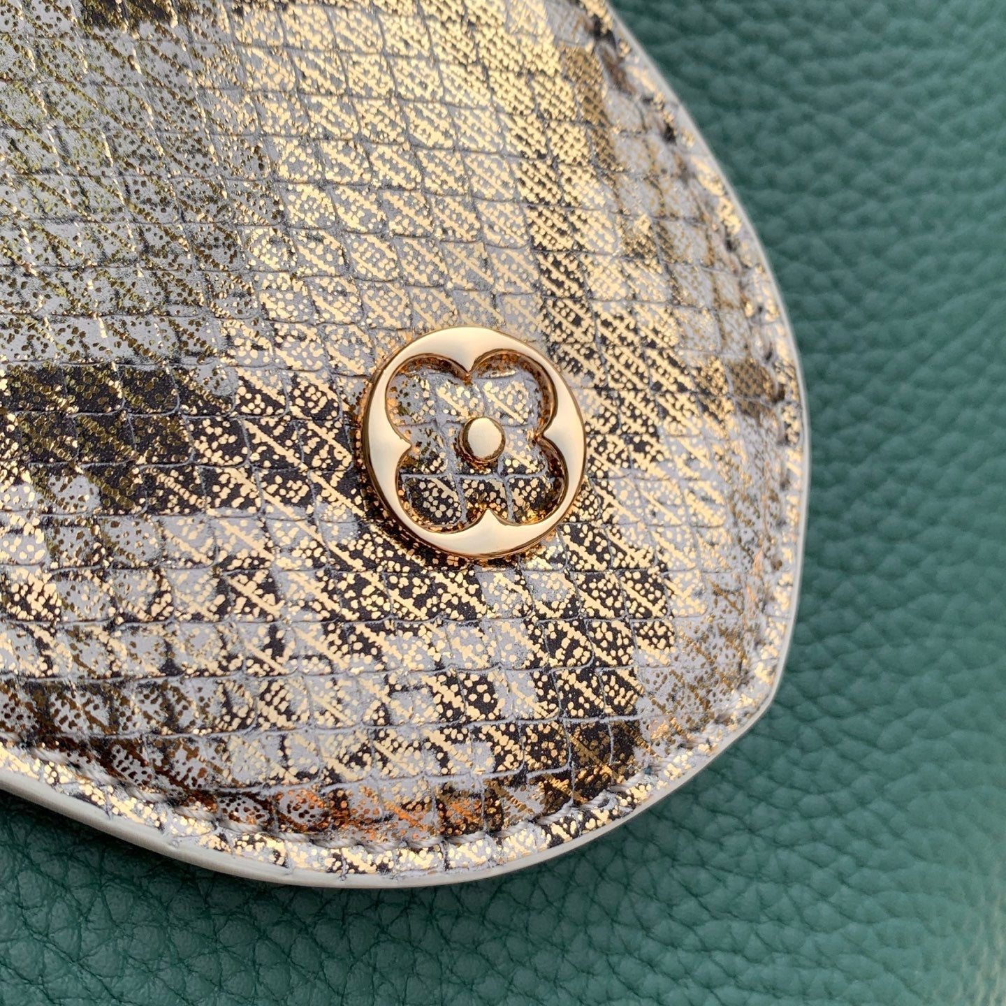 Louis Vuitton Capucines BB Bag, N89369 In Green Taurillon Leather