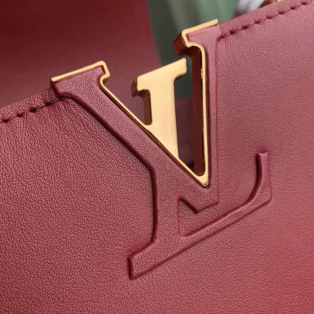 Louis Vuitton Capucines GM Souple Bag M14639 Red
