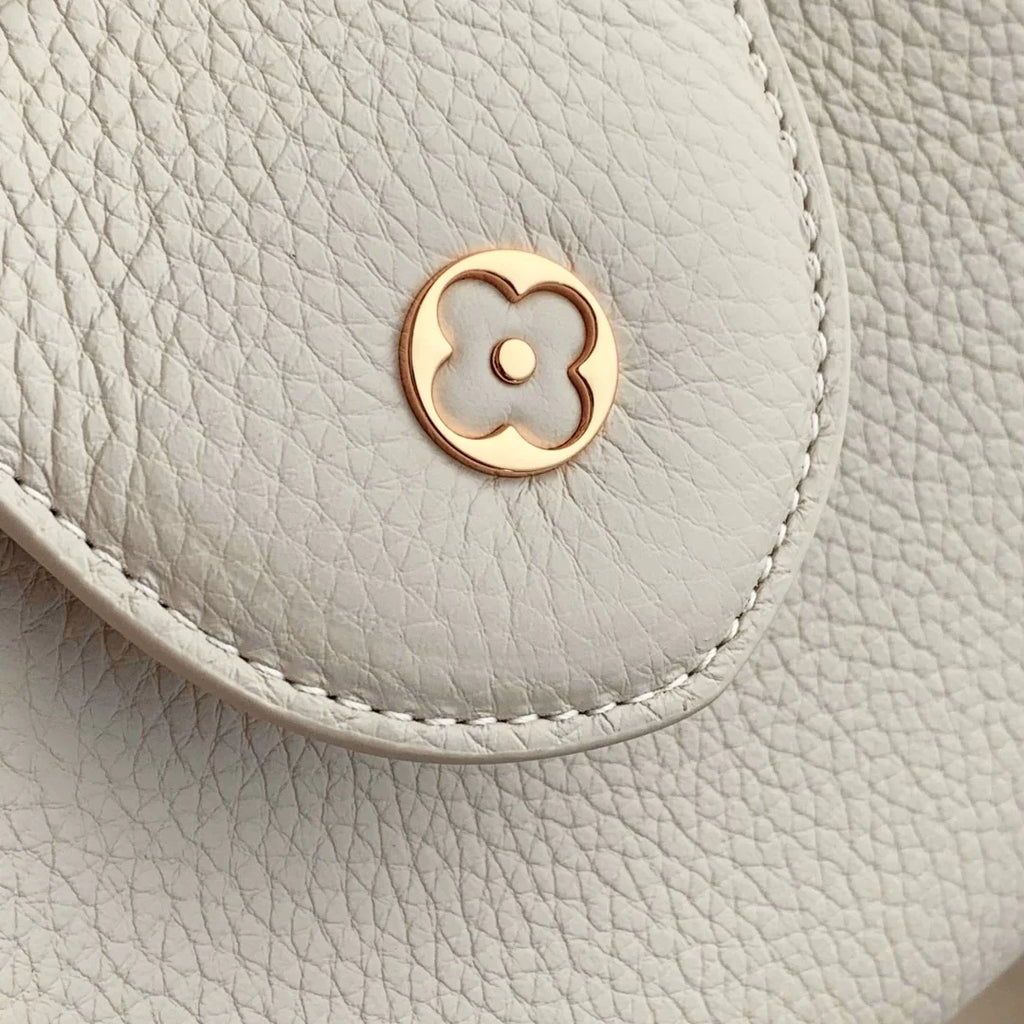 Louis Vuitton Capucines Mini Bag, M12938 Taurillon leather