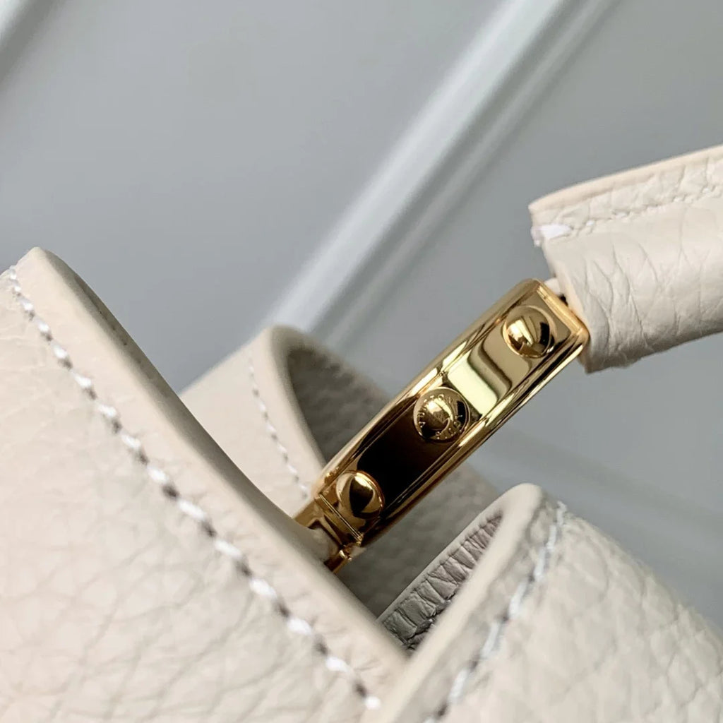 Louis Vuitton Capucines Mini Bag, M12938 Taurillon leather