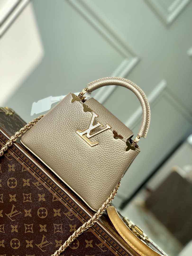 Louis Vuitton Capucines Mini Bag M22436 Gold Taurillon leather