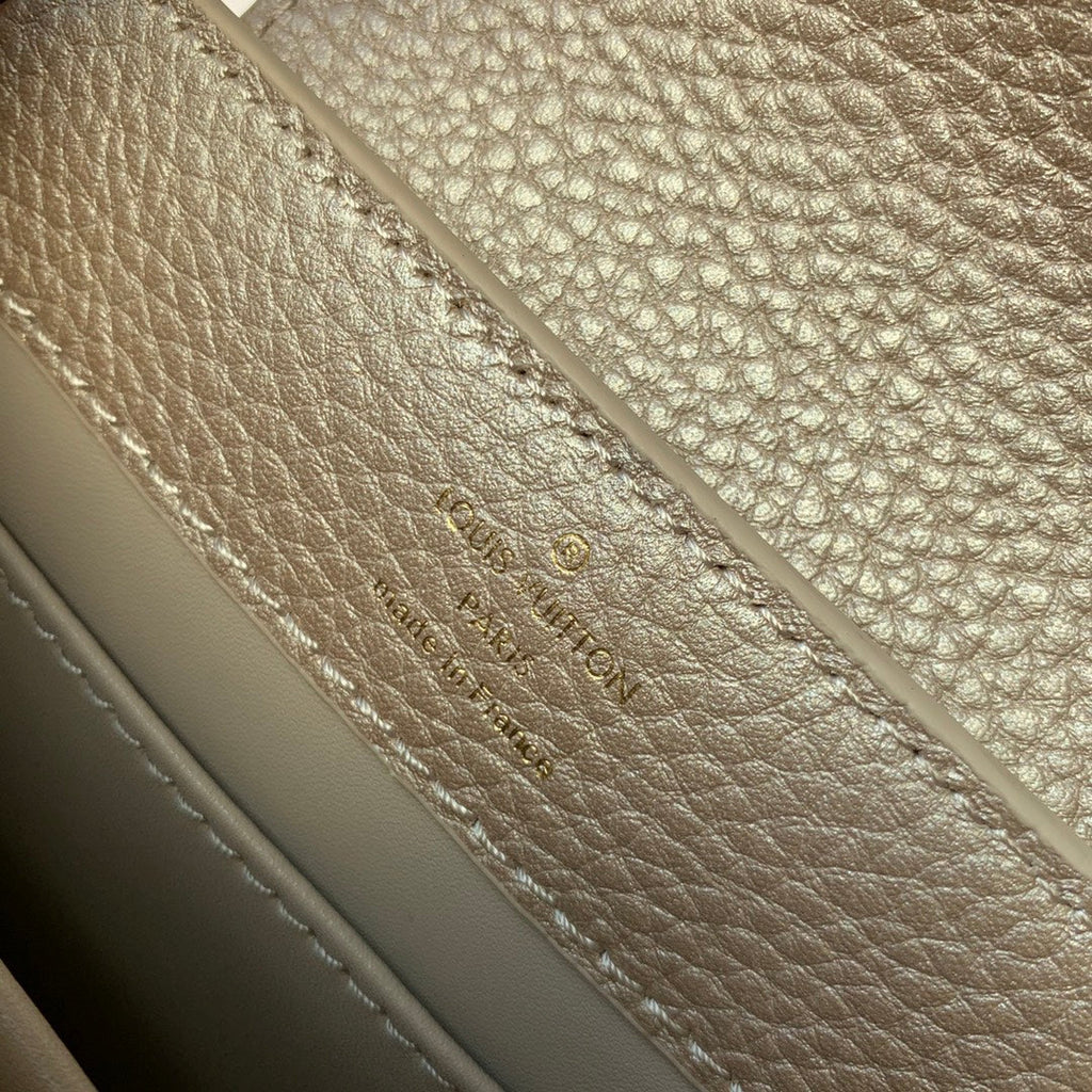 Louis Vuitton Capucines Mini Bag M22436 Gold Taurillon leather