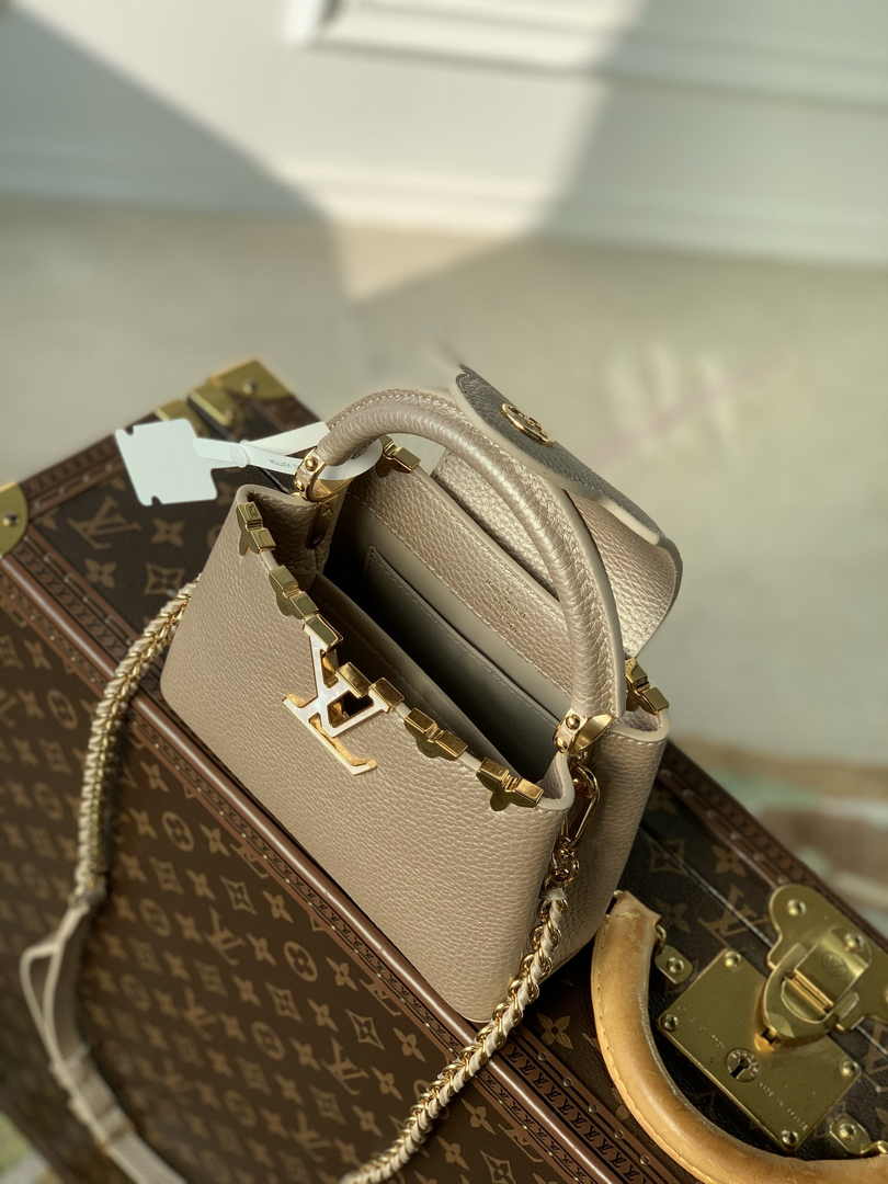 Louis Vuitton Capucines Mini Bag M22436 Gold Taurillon leather