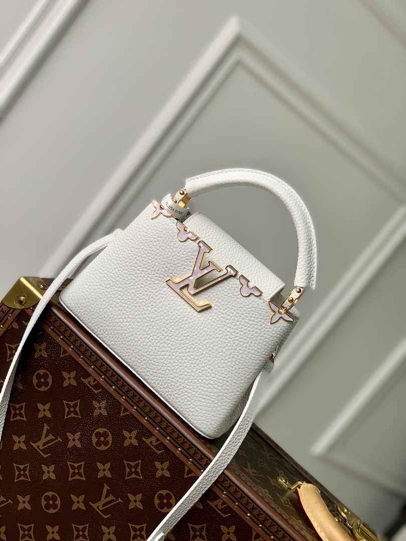 Louis Vuitton Capucines Mini Bag M23331 White Taurillon leather