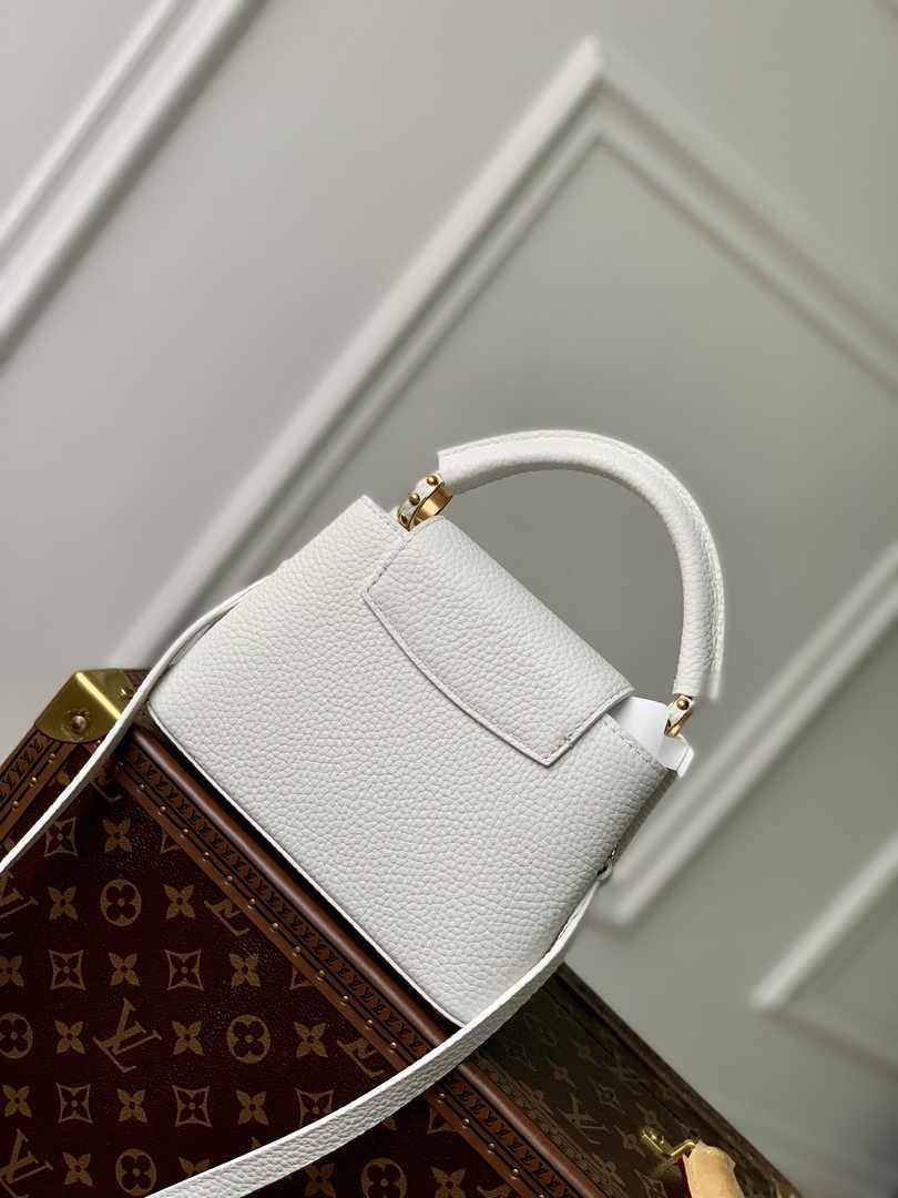 Louis Vuitton Capucines Mini Bag M23331 White Taurillon leather