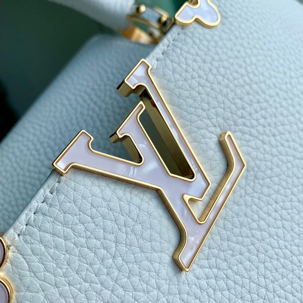 Louis Vuitton Capucines Mini Bag M23331 White Taurillon leather
