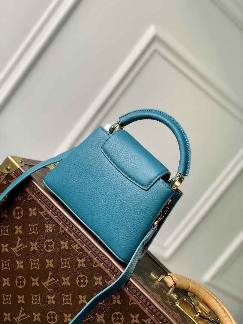 Louis Vuitton Capucines Mini Bag M23766 Green Taurillon leather