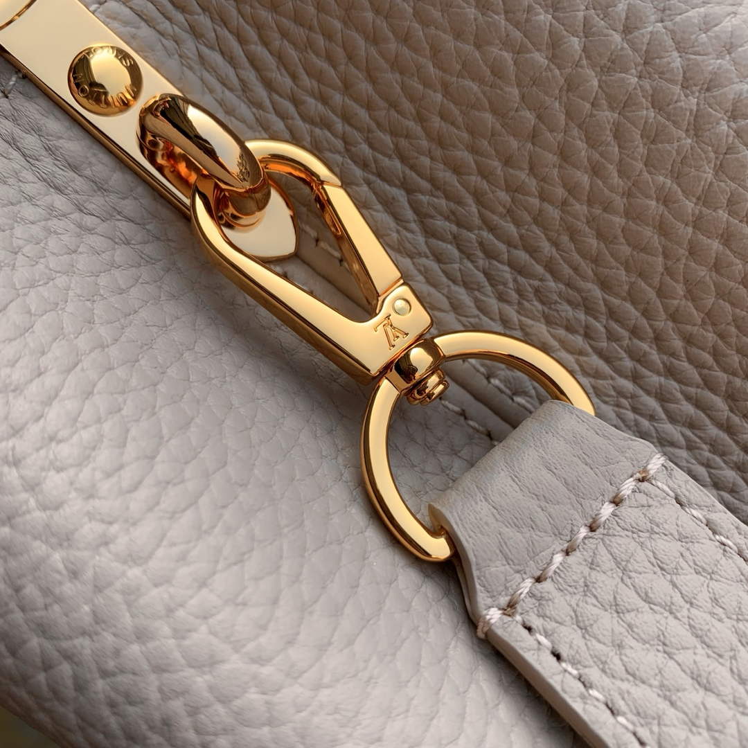 Louis Vuitton Capucines Mini Bag, M24729 In Taurillon Leather