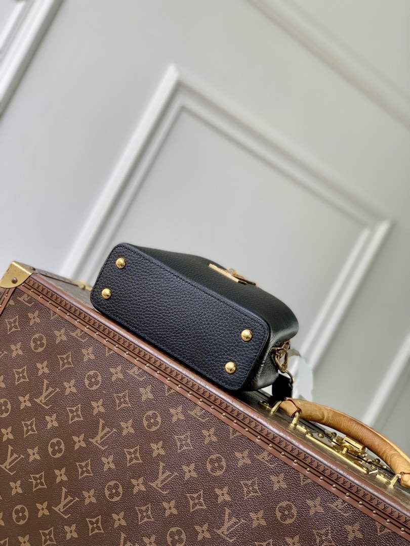 Louis Vuitton Capucines Mini Bag, M24729 In Taurillon Leather