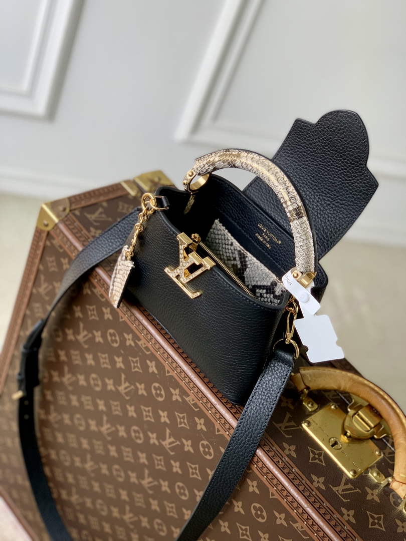 Louis Vuitton Capucines Mini Bag, M24729 In Taurillon Leather