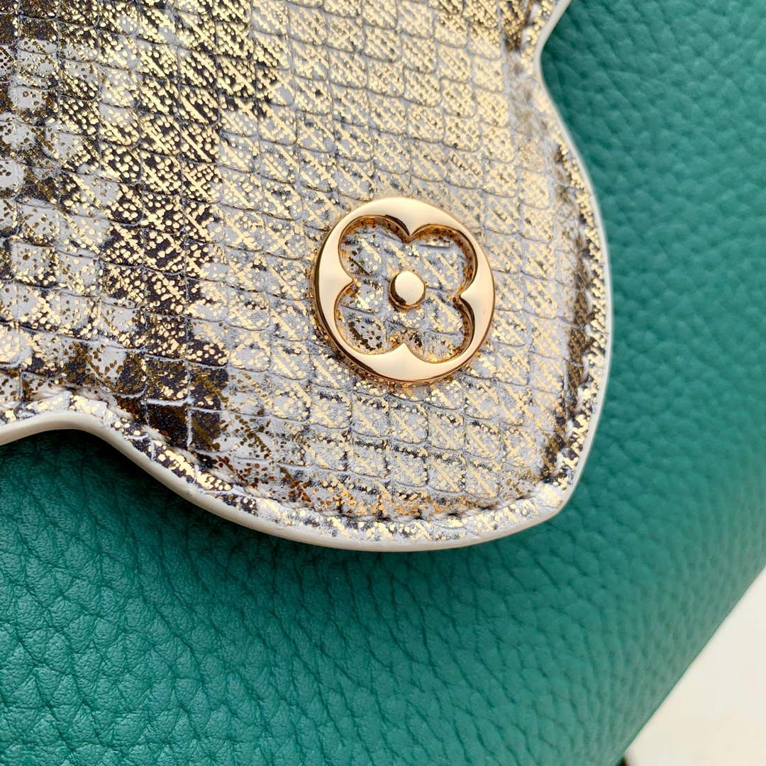 Louis Vuitton Capucines Mini Bag, M24729 In Taurillon Leather