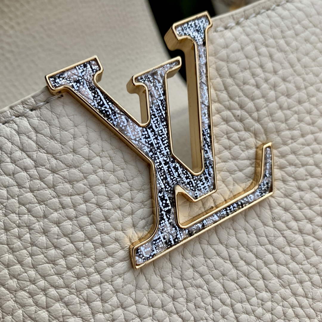 Louis Vuitton Capucines Mini Bag, M24729 In Taurillon Leather