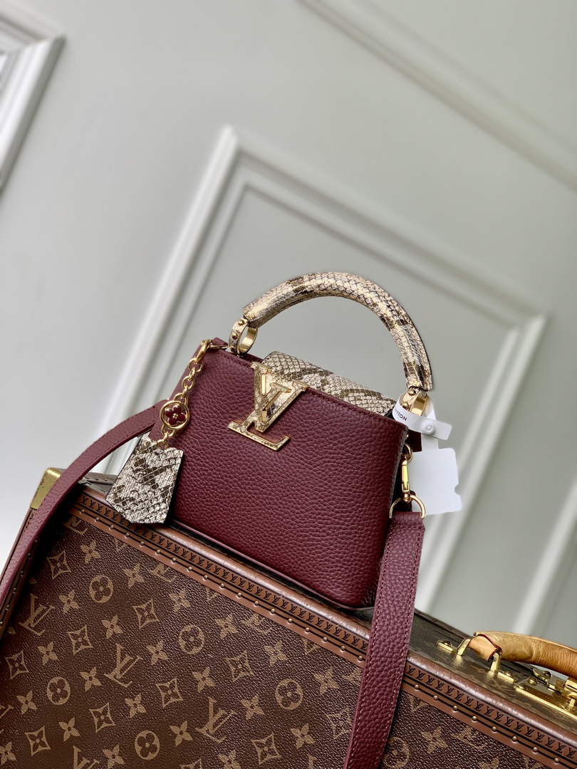 Louis Vuitton Capucines Mini Bag, M24729 In Taurillon Leather