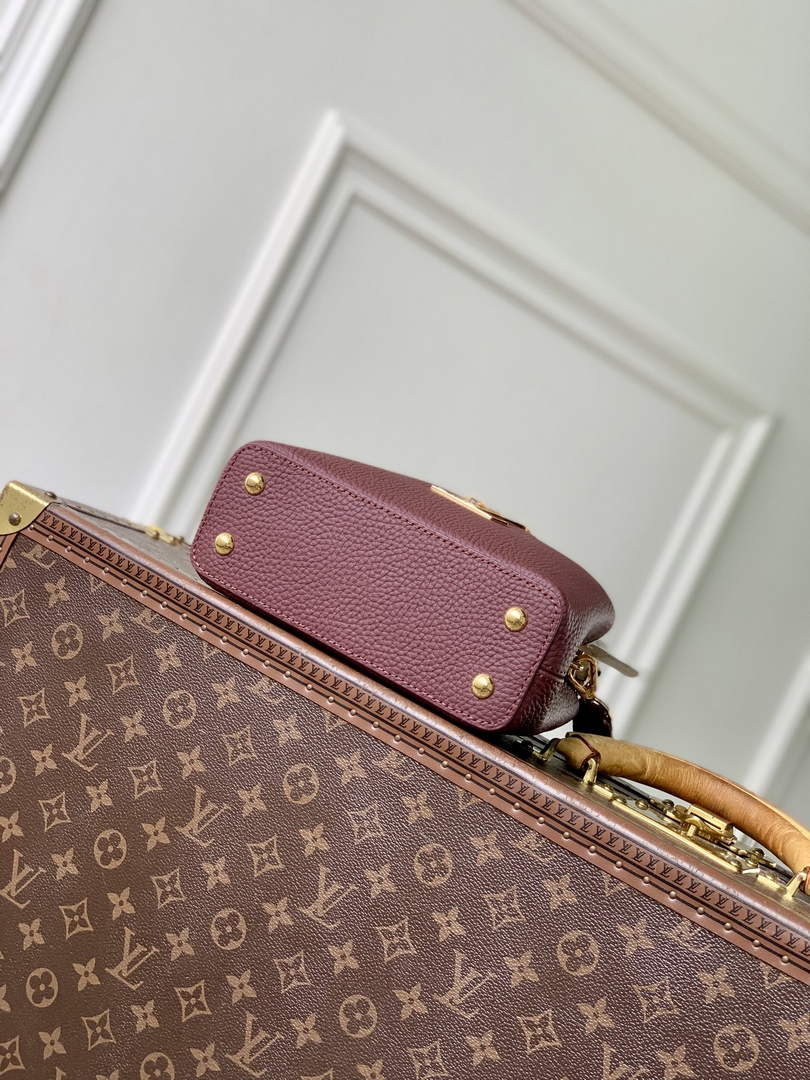 Louis Vuitton Capucines Mini Bag, M24729 In Taurillon Leather