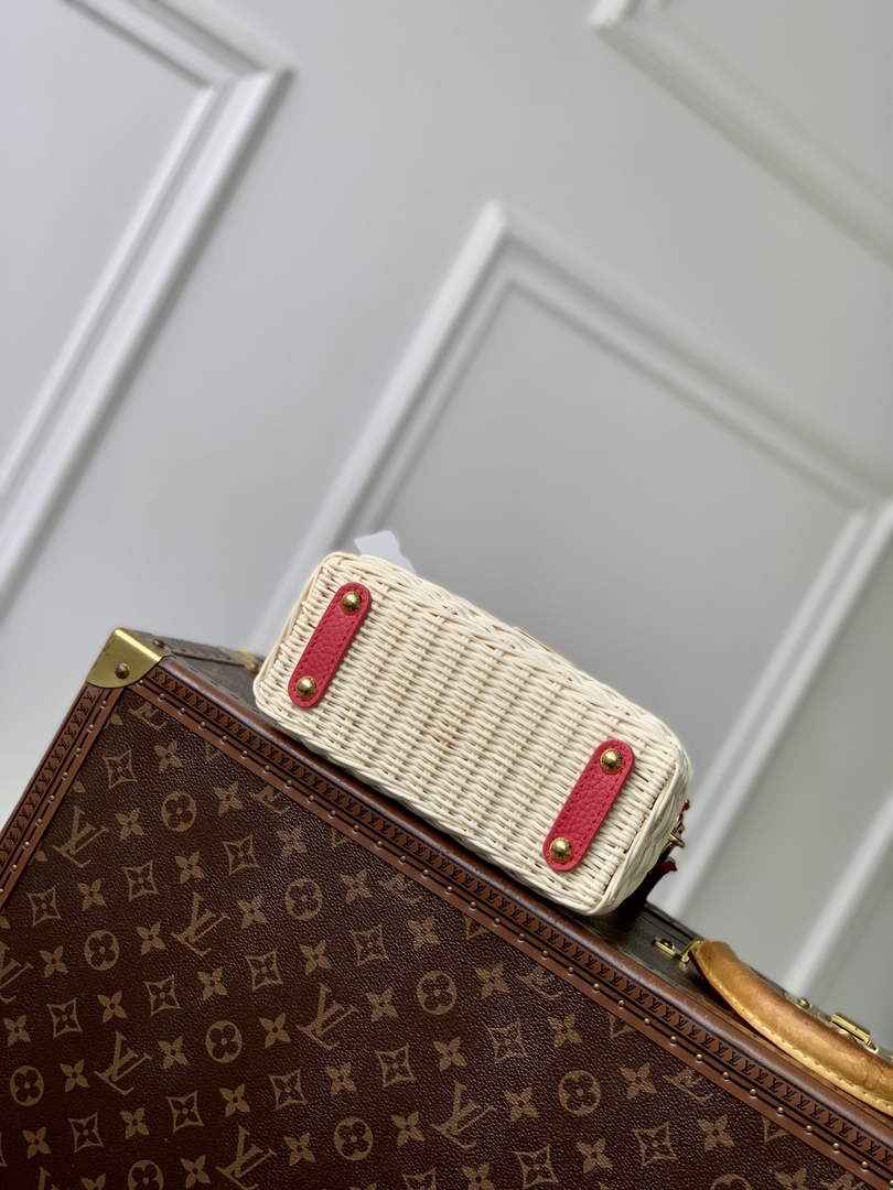 Louis Vuitton Capucines Mini Bag, M26005 Pink Rattan and cowhide leather