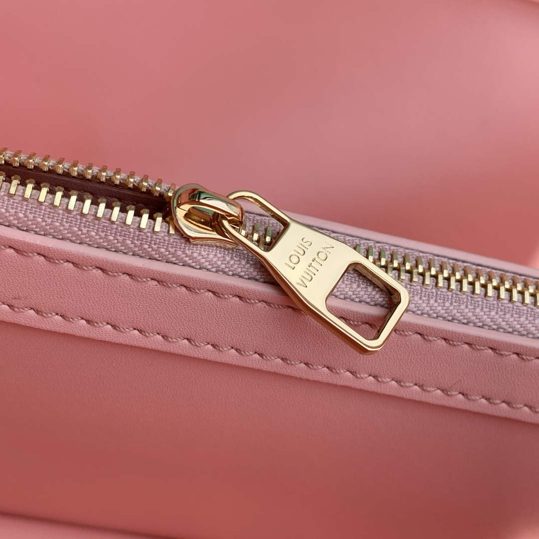 Louis Vuitton Capucines BB Bag, M26025 Washed Pink Rattan and denim