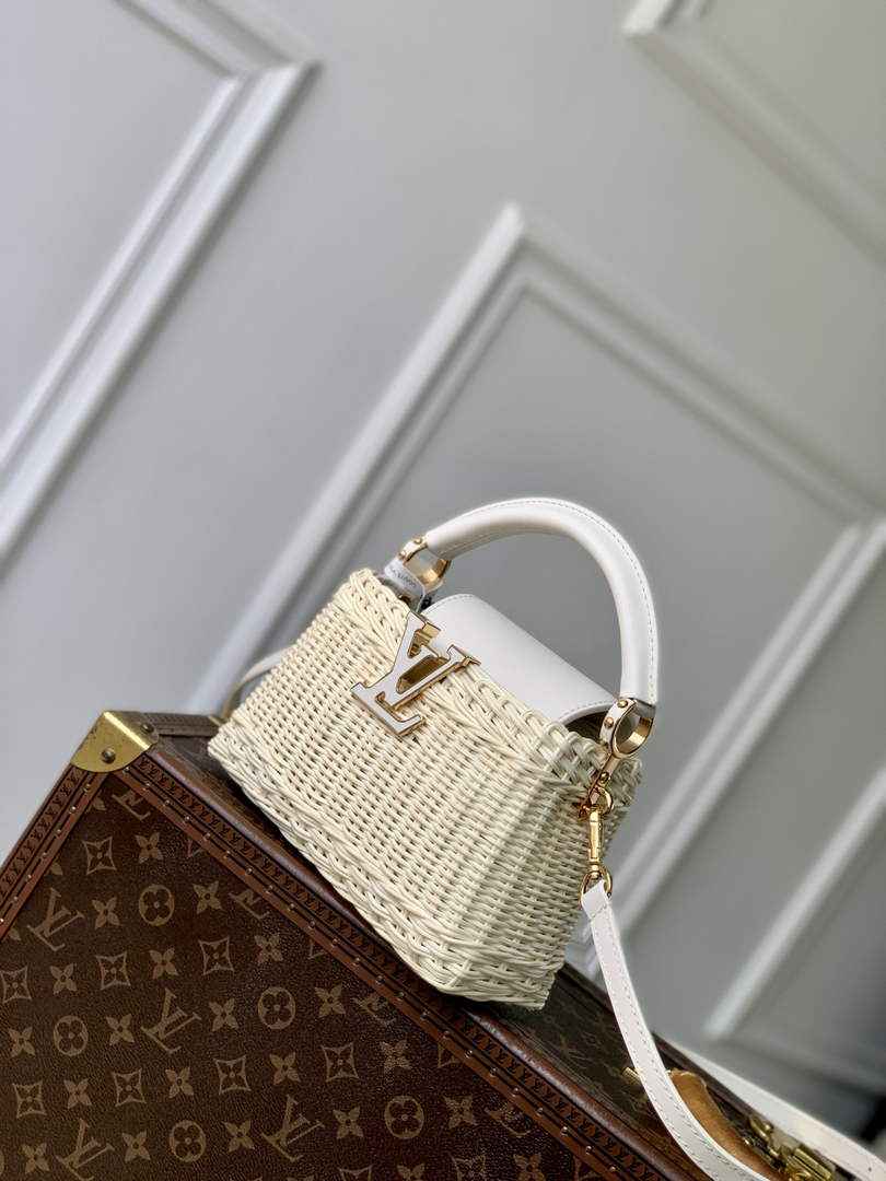 Louis Vuitton Capucines Mini Bag, M26004 White Rattan and cowhide leather