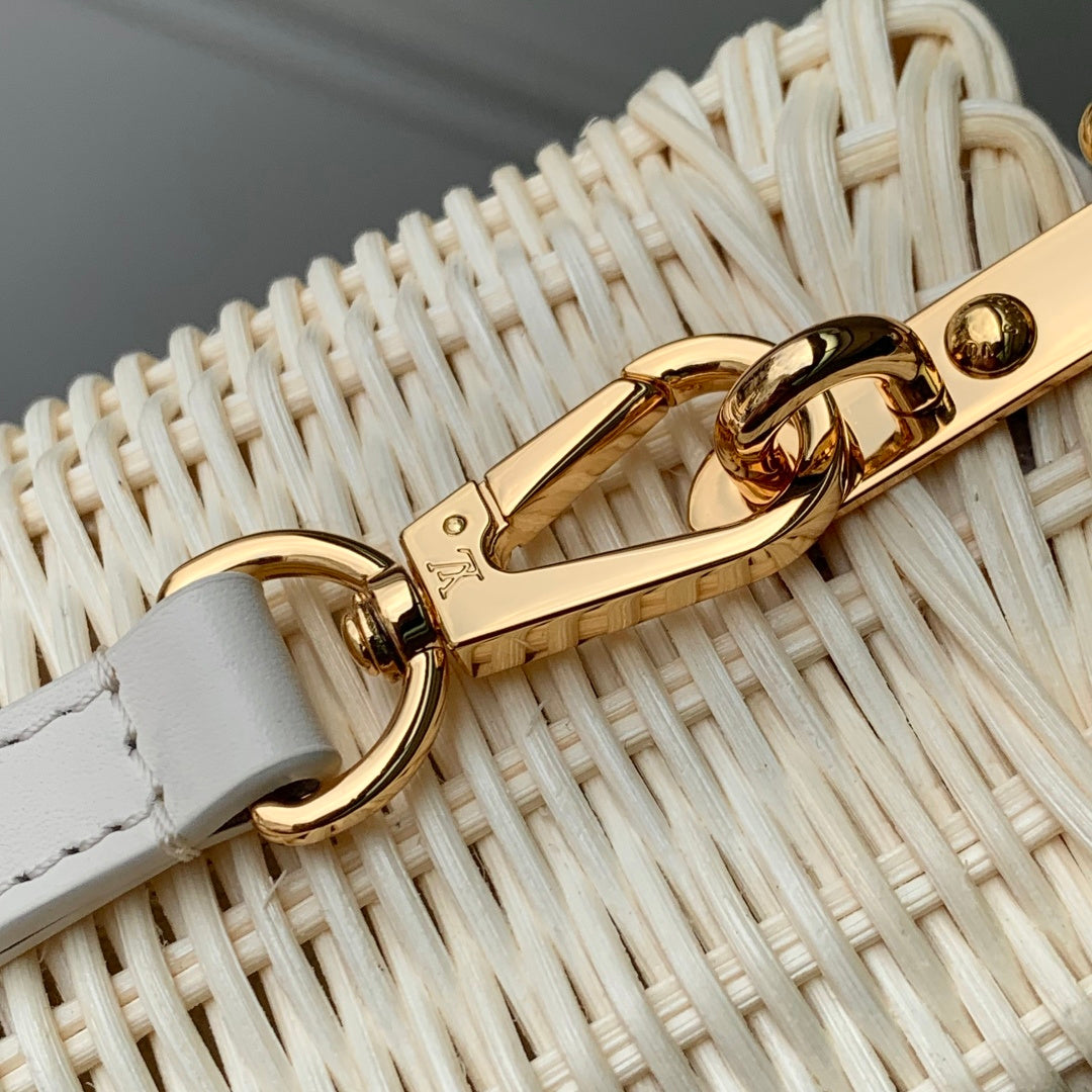 Louis Vuitton Capucines Mini Bag, M26004 White Rattan and cowhide leather