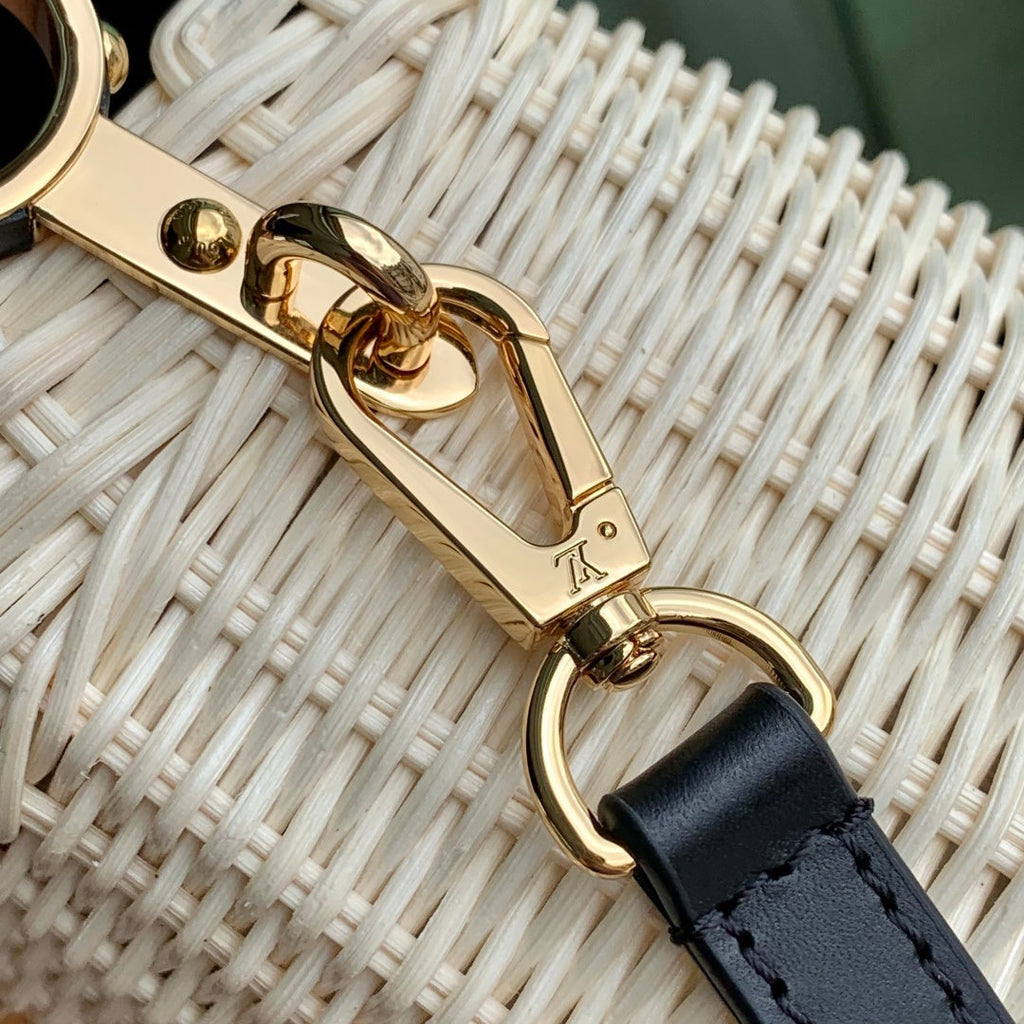 Louis Vuitton Capucines Mini Bag, M26003 Black Rattan and cowhide leather