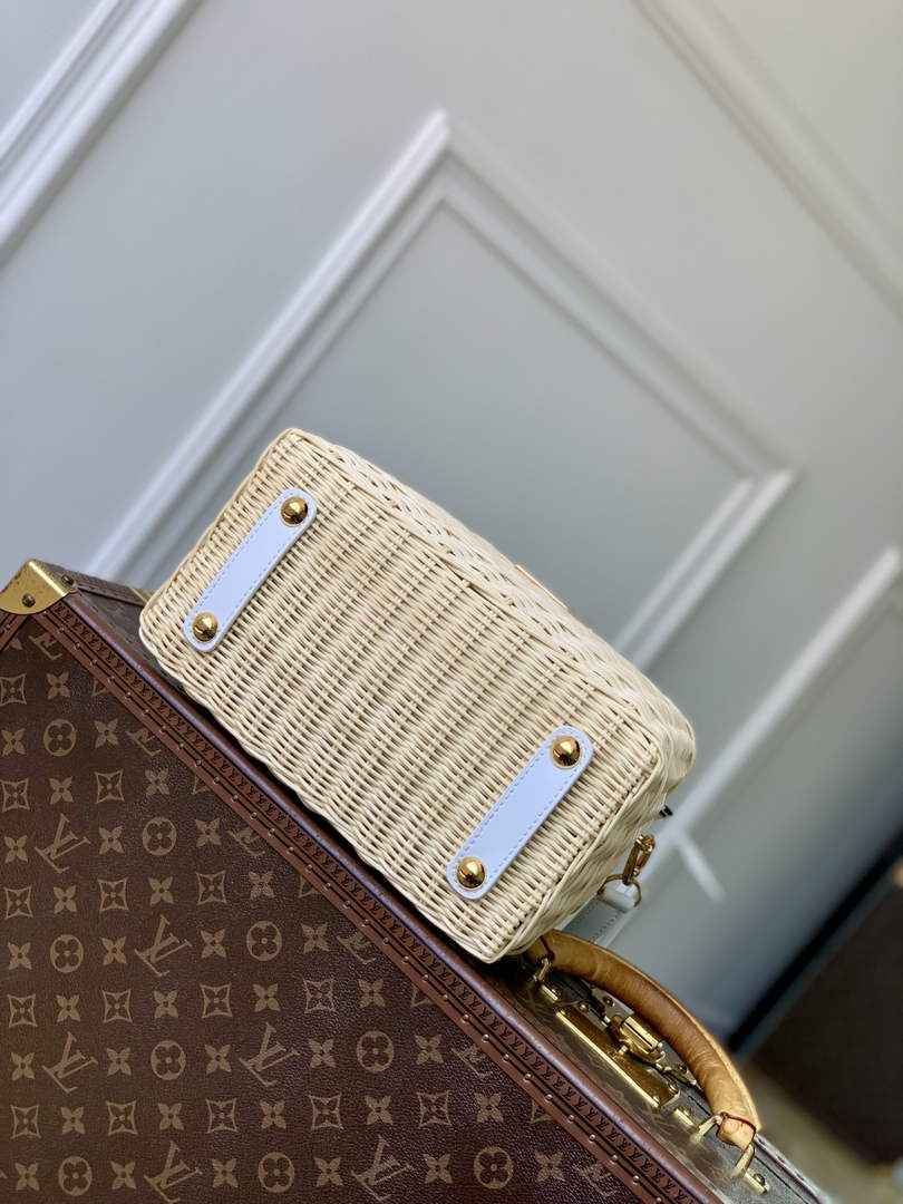 Louis Vuitton Capucines BB Bag, M29501 Blue Rattan and cowhide leather