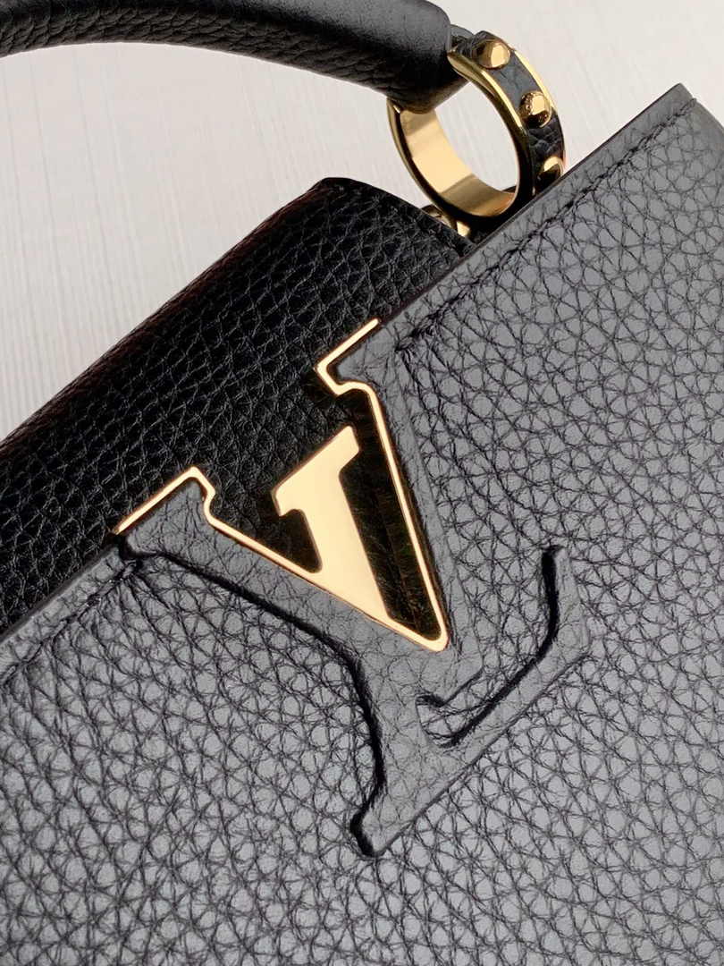 Louis Vuitton Capucines Mini Bag M56071 Black Leather